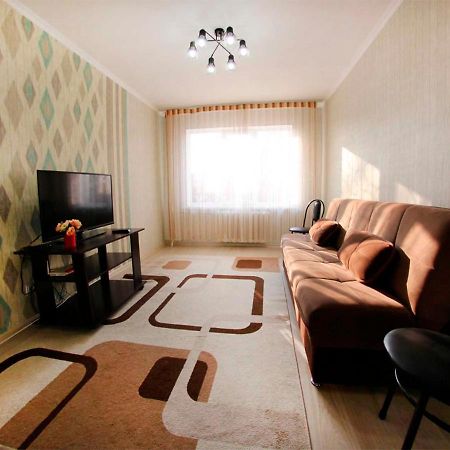 Razmestim На Сайна Шаляпина Almatî Exterior foto